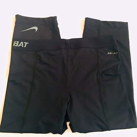 Nike Pants - 🖤Nike Pro Combat Dri-Fit Black Capri Leggings (S)